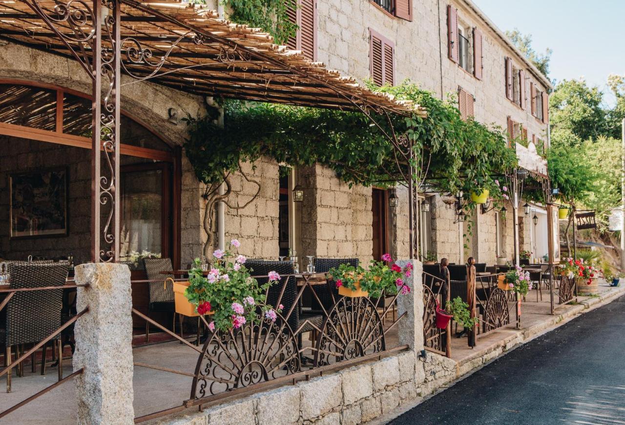 U N'antru Versu Herberg San-Gavino-di-Carbini